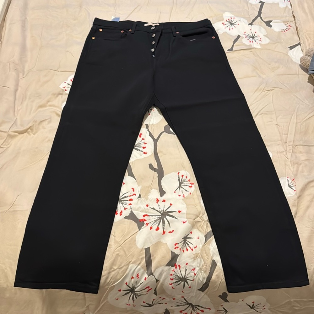 Levis Wedgie Straight Leg Jeans